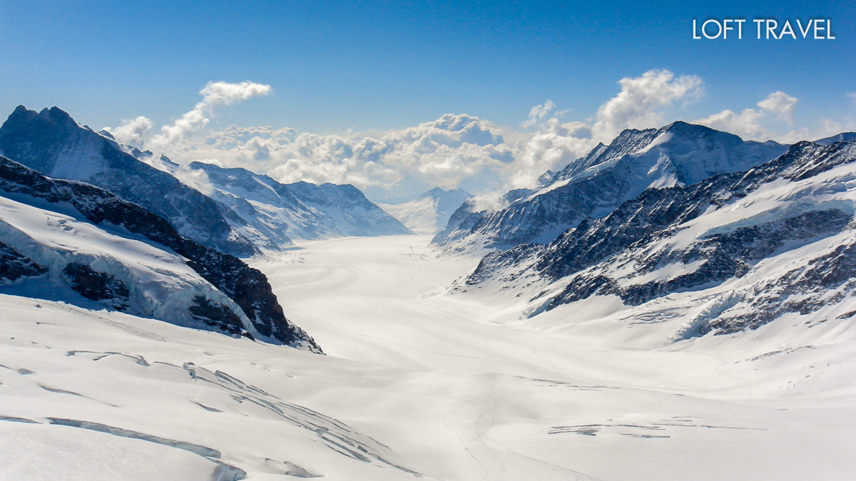 วิวบน ยอดเขายูงเฟรา ประเทศสวิตเซอร์แลนด์ Jungfrau, Switzerland