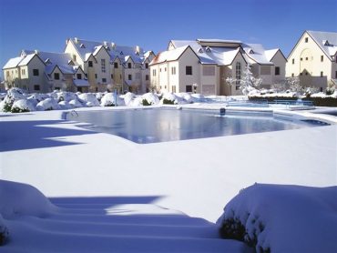 Ifrane in winter By nssaw tawahd - Own work, FAL, https://commons.wikimedia.org/w/index.php?curid=14778171