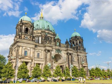 เบอร์ลินโดม มหาวิหารโปรเตสแตนต์ที่ใหญ่ที่สุดในเยอรมนี berlin dome, Berlin, Germany by Loft Travel