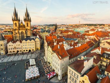 โบสถ์ติน (Church of Our Lady before Tyn) prague, czech republic by Loft Travel