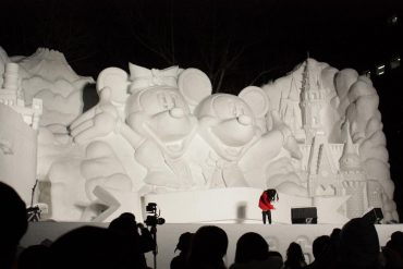 เทศกาลหิมะซัปโปโร SAPPORO SNOW FESTIVAL 2017 เทศกาลแกะสลักน้ำแข็งอันยิ่งใหญ่ตระการตาที่จัดขึ้นแค่ปีละ 1 ครั้ง ที่โอโดริพาร์ค https://www.lofttravel.com/ Credit Image: http://www.flickr.com/photos/iyoupapa/4348880712/