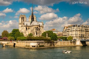 Notre-Dame de Paris โบสถ์นอตเทรอดัม