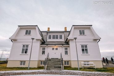 Hofdi house Iceland (2)